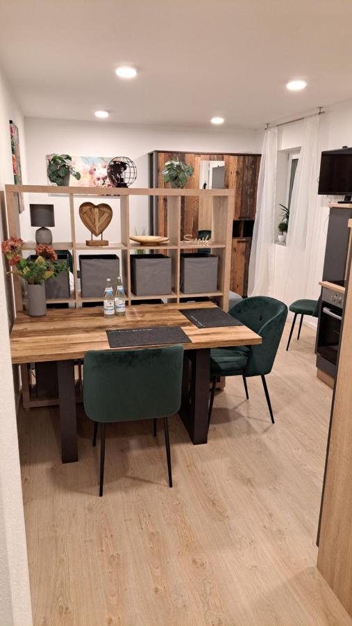 Appartment-Ferienwohnung Mit Kueche, Bad, Kostenlos Wlan, Modern Eingerichtet Родинг Экстерьер фото